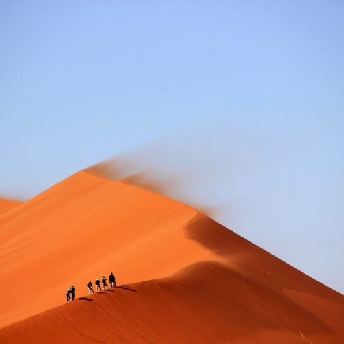 Randonnée dans les dunes du Sahara